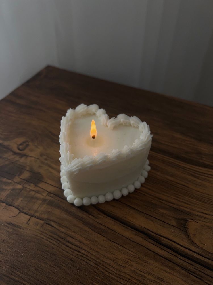 HEART CAKE CANDLE