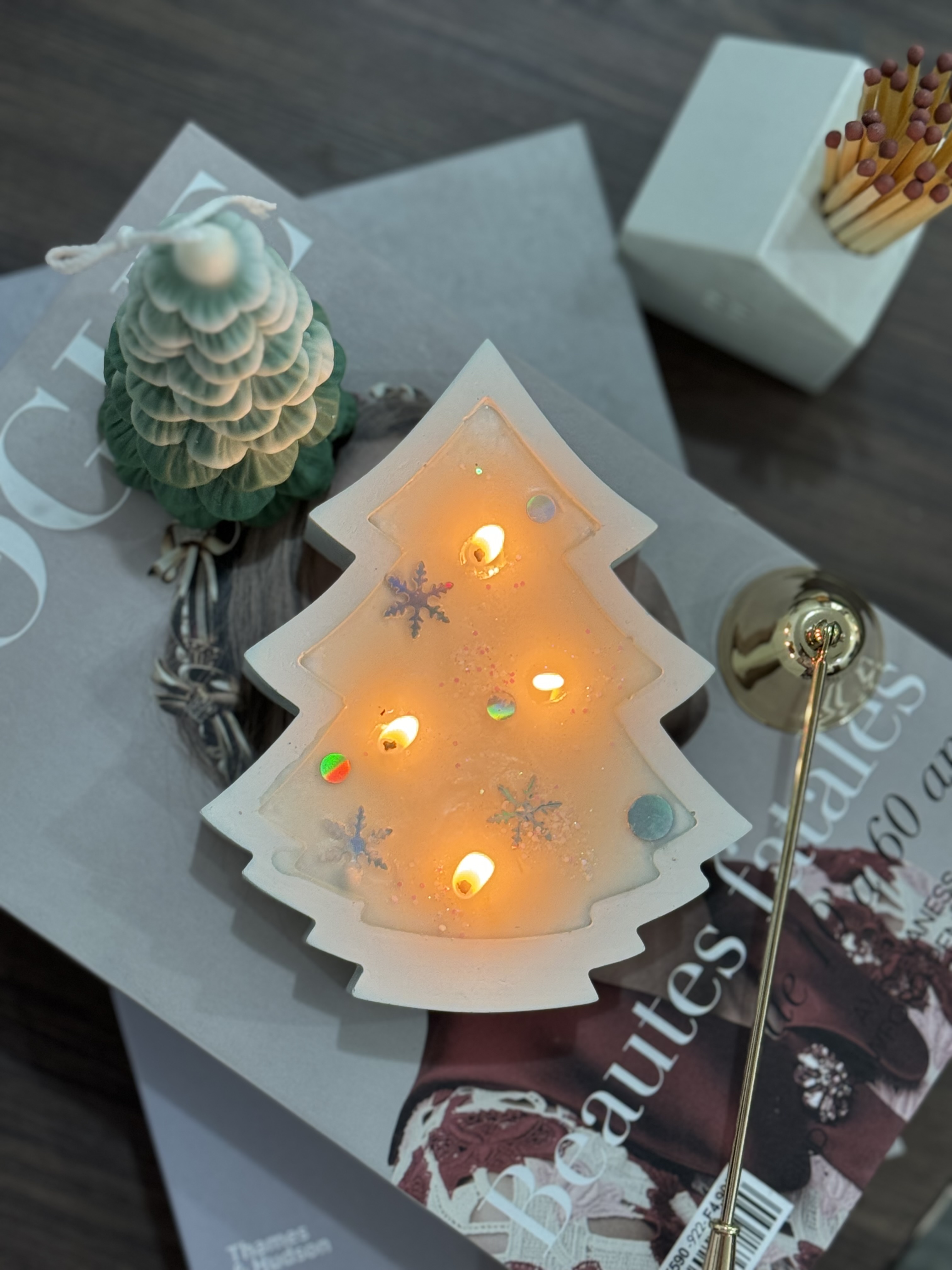 Winter tree candle 